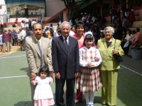 /album/con-sus-abuelitos/p5060002-jpg1/